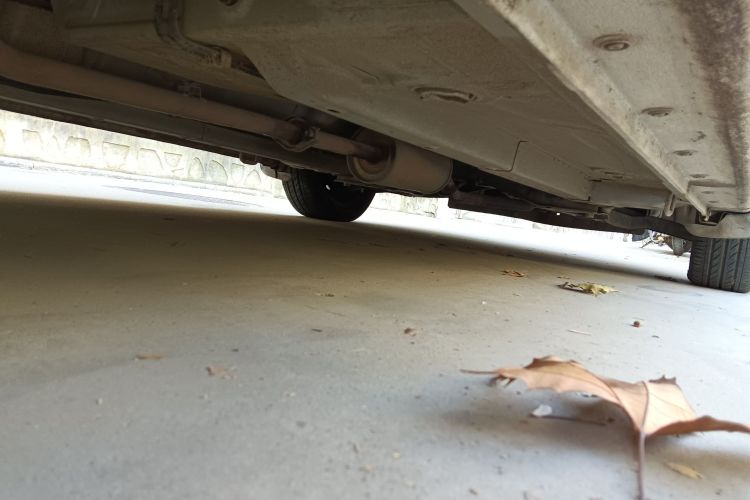 铃木 奥拓 2013款 改款 1.0L 手动舒适型局部细节9002