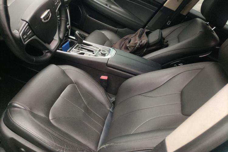 吉利汽车 博瑞 2015款 1.8T 尊贵型中控内饰19