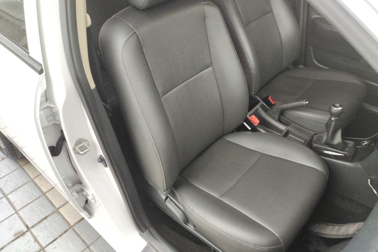 比亚迪F3 2020款 1.5L 手动经典型局部细节41