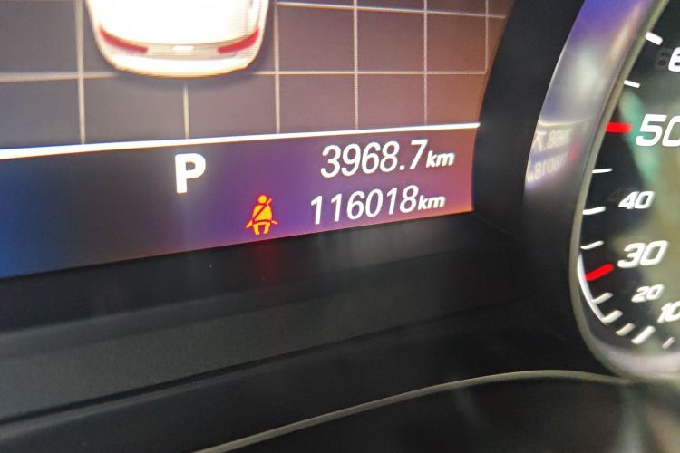 奥迪A6L 2016款 TFSI 技术型中控内饰15