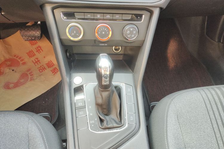 大众 途岳 2021款 280TSI 两驱风尚版中控内饰18