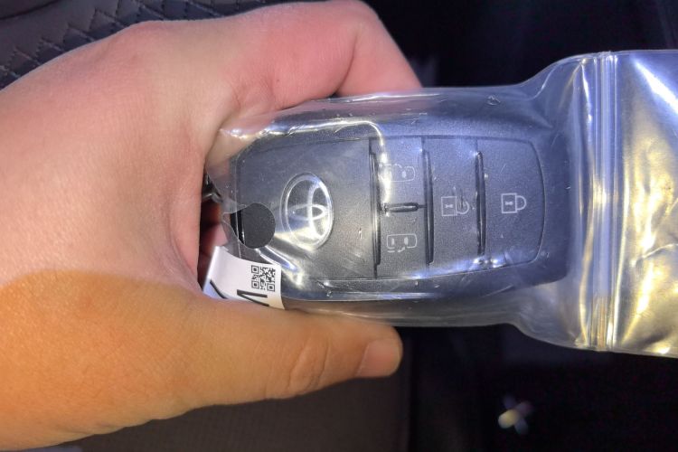 丰田 格瑞维亚 2026款 2.5L混动 舒适版中控内饰11