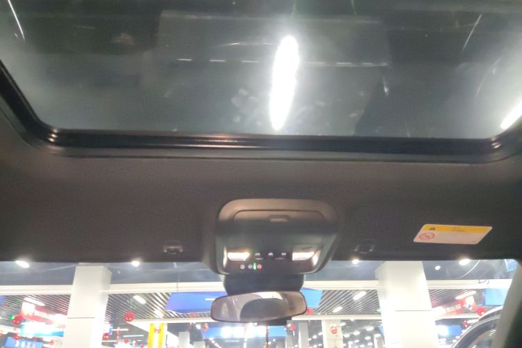 凯迪拉克XT4 2024款 25T 两驱风尚型局部细节22