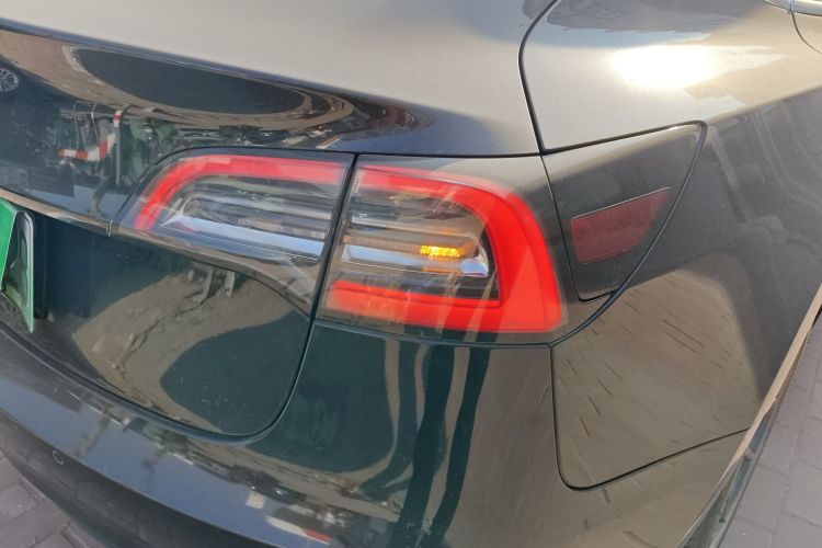 特斯拉 Model 3 2019款 标准续航后驱升级版车身外观9