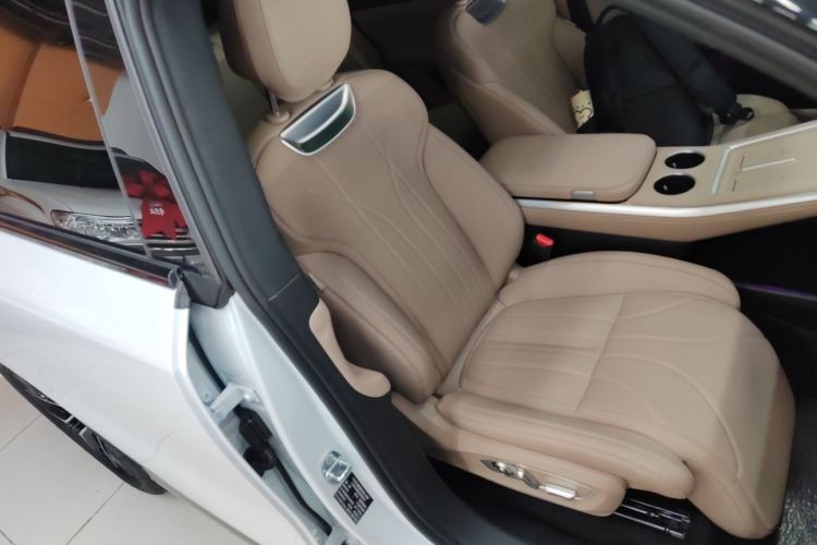 小鹏G9 2025款 625 长续航 Max局部细节41