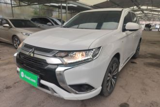 三菱 欧蓝德 2021款 改款 2.0L 两驱畅行版 5座