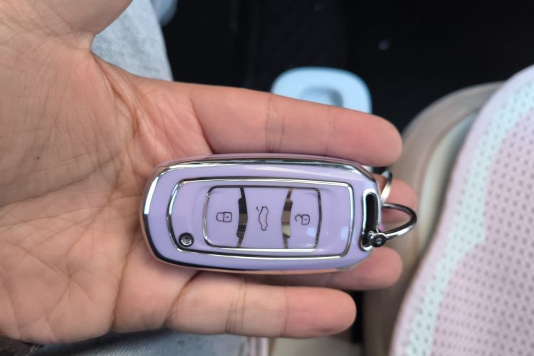 吉利银河 2023款 熊猫mini 200km 耐力熊中控内饰11