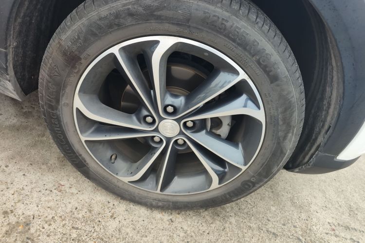 别克 昂科拉GX 2020款 20T CVT两驱旗舰型车身外观6002