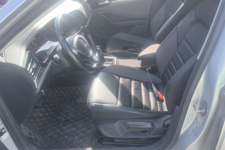 大众 速腾 2019款 280TSI DSG舒适型 国VI中控内饰19