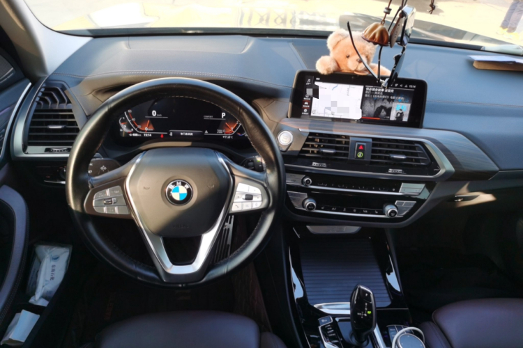 宝马X3 2021款 改款 xDrive28i 豪华套装中控内饰13
