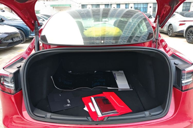 特斯拉 Model 3 2022款 后轮驱动版局部细节23