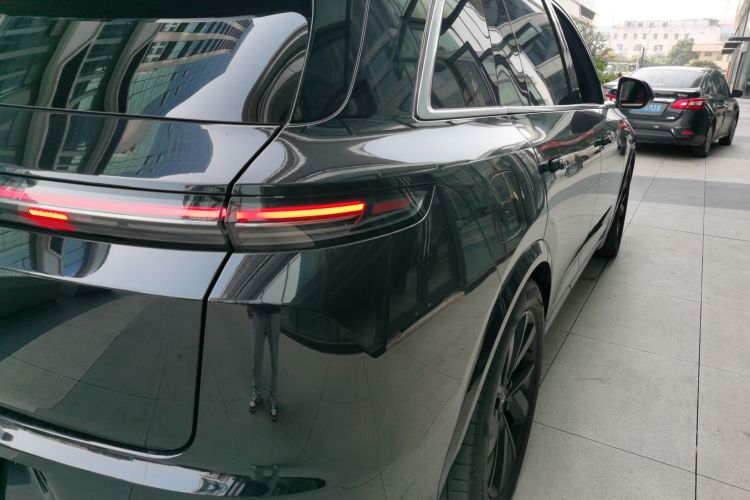 理想汽车 理想L7 2023款 Pro车身外观9
