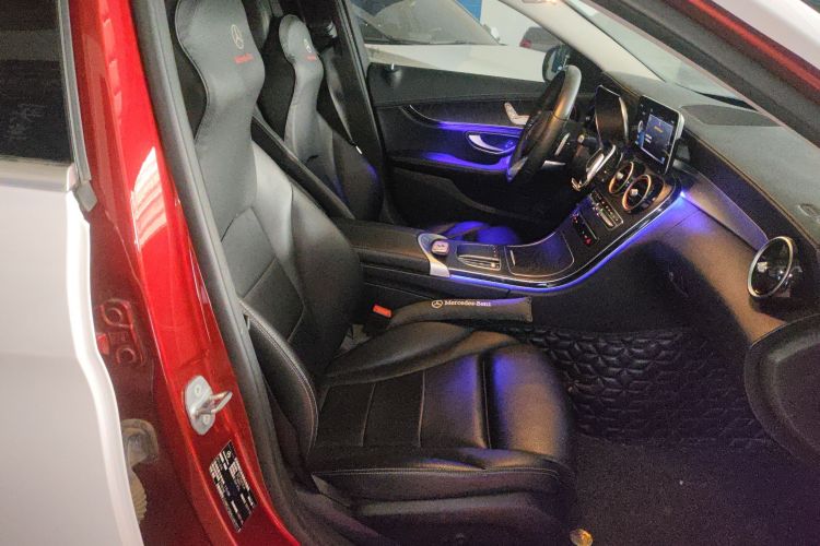 奔驰C级 2020款 C 200 L 时尚型运动版局部细节41