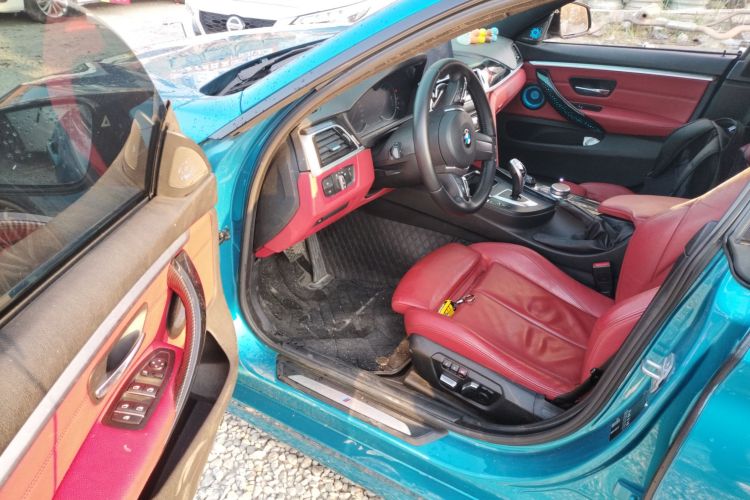 宝马4系 2019款 430i Gran Coupe M运动曜夜版中控内饰20