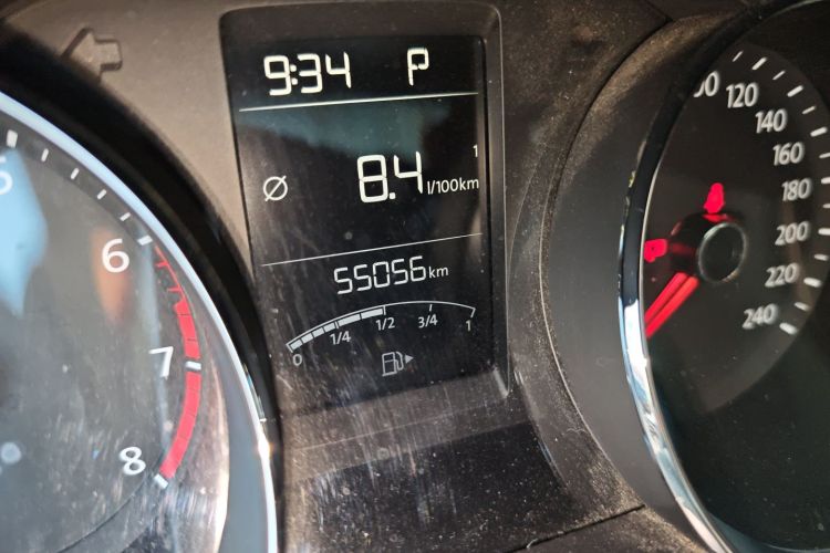 大众 朗逸 2015款 1.6L 自动舒适版中控内饰15