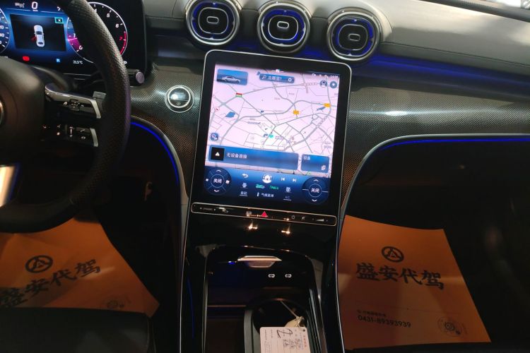 奔驰C级 2023款 改款 C 260 L 运动版 4MATIC局部细节16