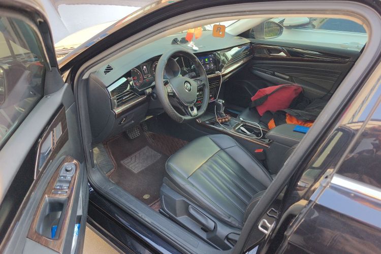 大众 帕萨特 2019款 280TSI 商务版 国VI中控内饰7003