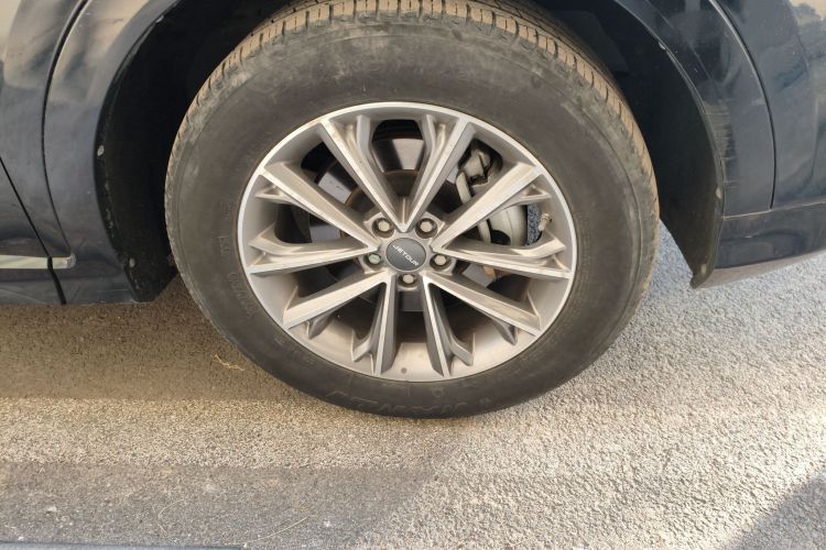 捷途X70 2020款 1.5T DCT悦行版 6座车身外观10