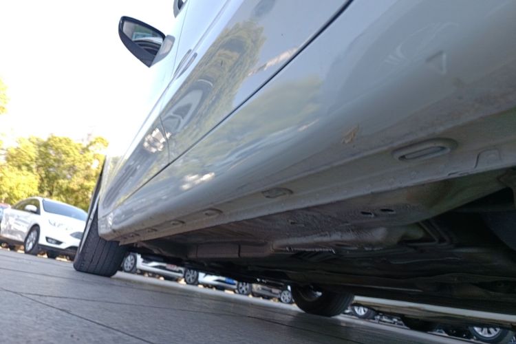 荣威i5 2020款 1.5L 手动4G互联领豪版局部细节9002