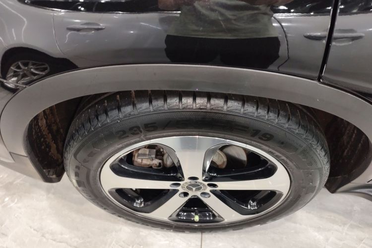 奔驰GLC 2019款 改款 GLC 260 L 4MATIC 豪华型车身外观6008