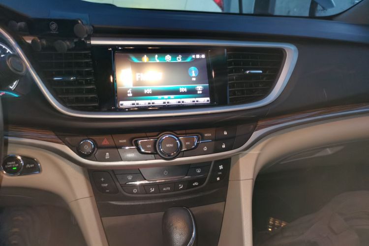 别克 英朗 2015款 15N 自动豪华型局部细节16