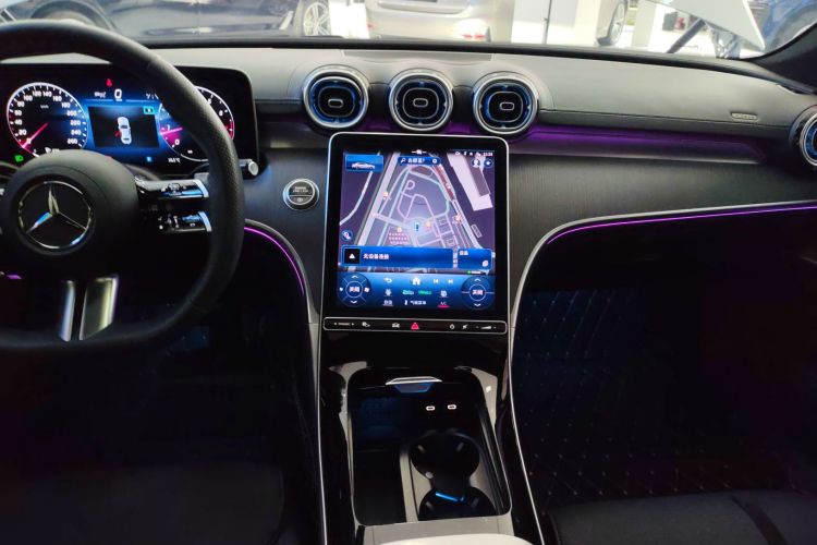 奔驰C级 2023款 C 260 L 皓夜运动版局部细节16