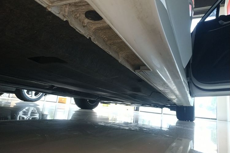 起亚K5 2021款 270T CVVD 时尚版局部细节9001