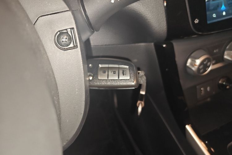 日产 轩逸 2024款 经典 1.6XL CVT豪华版中控内饰11