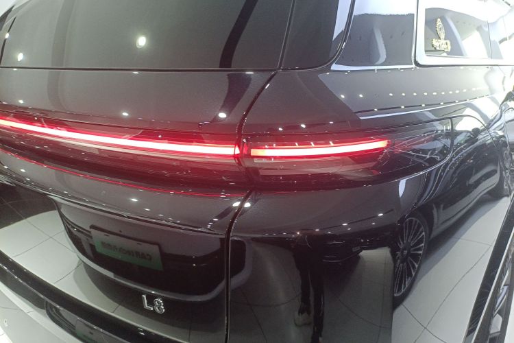 理想汽车 理想L8 2023款 Pro车身外观6006