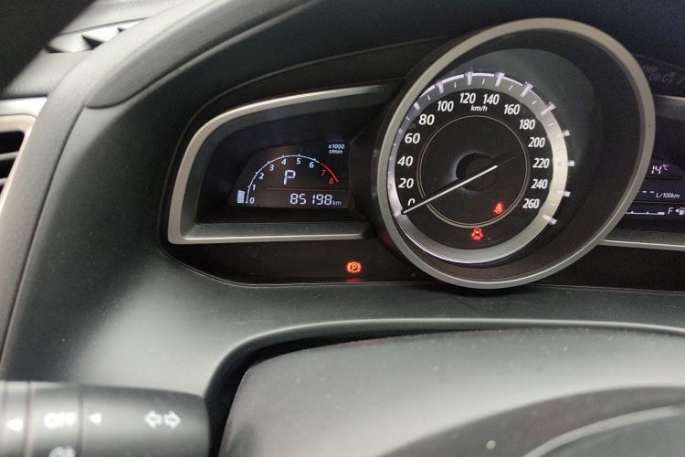 马自达CX-4 2016款 2.0L 自动两驱蓝天活力版中控内饰15