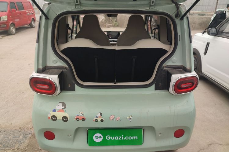 五菱汽车 宏光MINIEV 2024款 第三代 215km 进阶版机舱底盘23