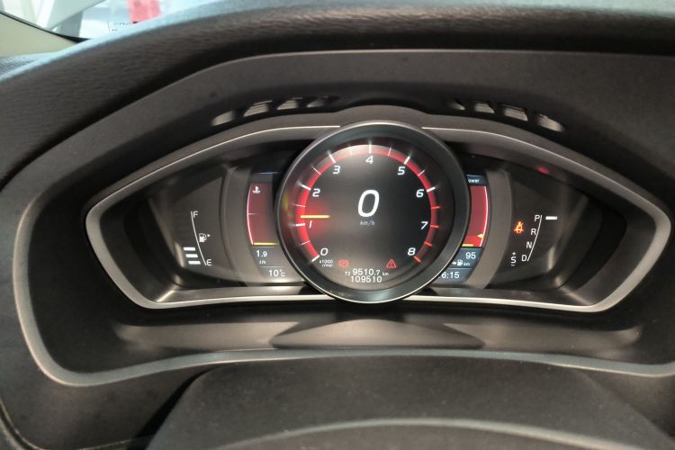 沃尔沃V40 2015款 1.6T 智雅版中控内饰14