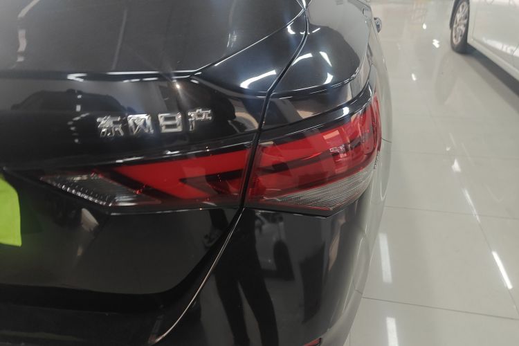 日产 轩逸 2021款 1.6L XL CVT悦享版车身外观9