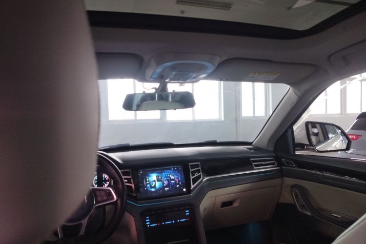 众泰 大迈X7 2018款 2.0T 自动至尊型中控内饰22