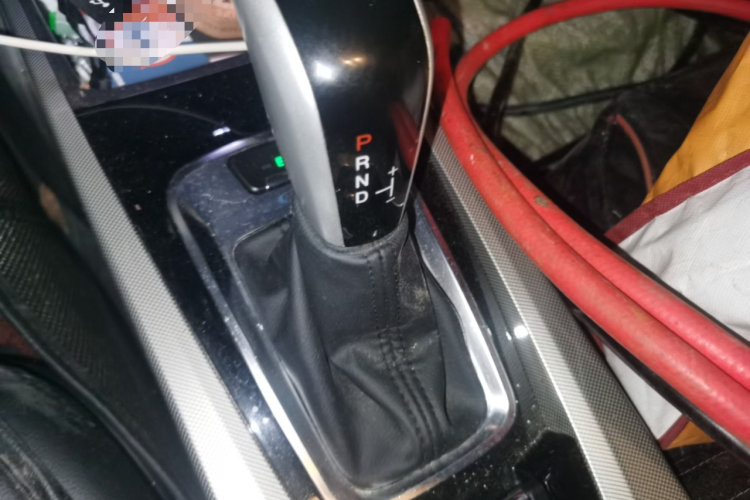 纳智捷 优6 SUV 2018款 1.8T 经典舒适版中控内饰18