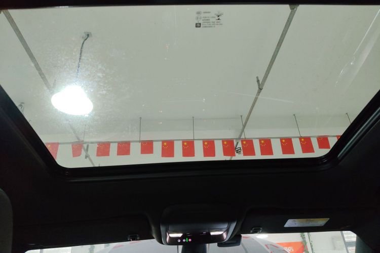 凯迪拉克XT6 2022款 2.0T 六座四驱风尚型中控内饰22