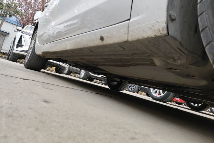 别克 英朗 2019款 18T 自动互联旗舰型 国VI局部细节9001