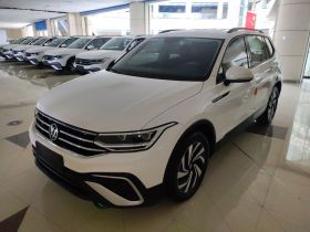 大众 途观L 2022款 330TSI 自动两驱舒享版