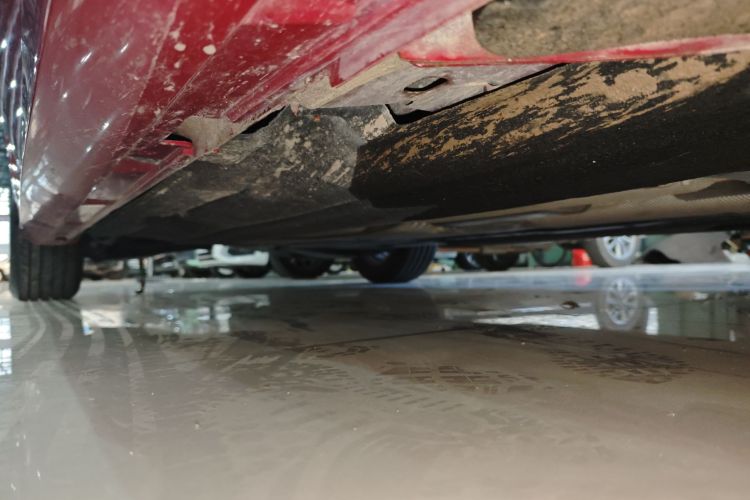 福特 福克斯 2020款 两厢 EcoBoost 180 自动锋潮型局部细节9001