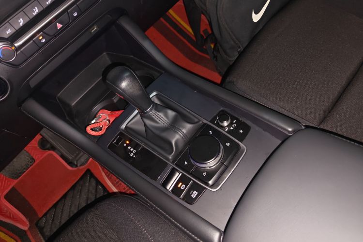 马自达3 昂克赛拉 2020款 1.5L 自动质悦天窗版中控内饰18