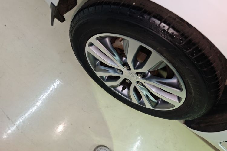 别克 英朗 2019款 18T 自动互联精英型 国V车身外观6002