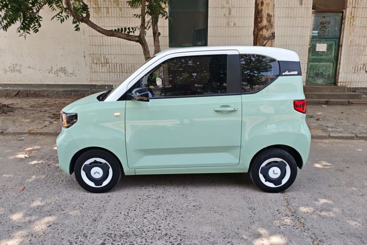 五菱汽车 宏光MINIEV 2022款 马卡龙臻享款 磷酸铁锂车身外观6003