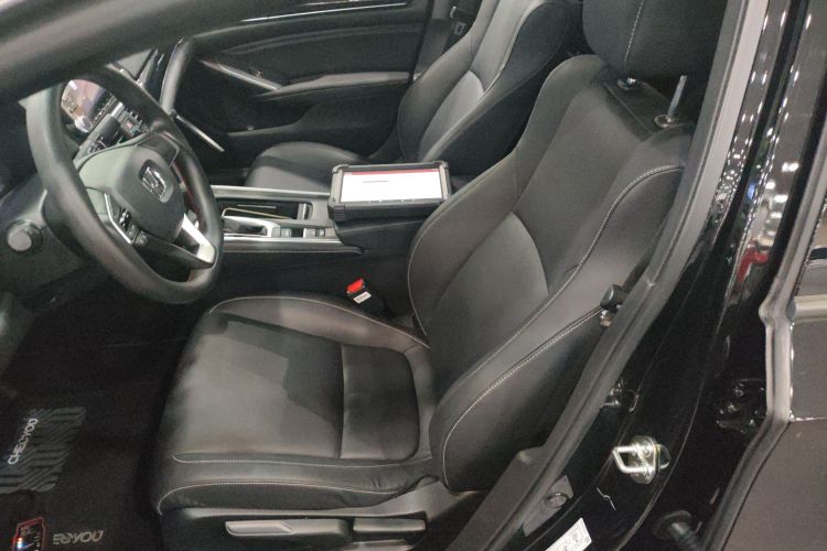 本田 英仕派 2022款 260TURBO 典雅版局部细节19