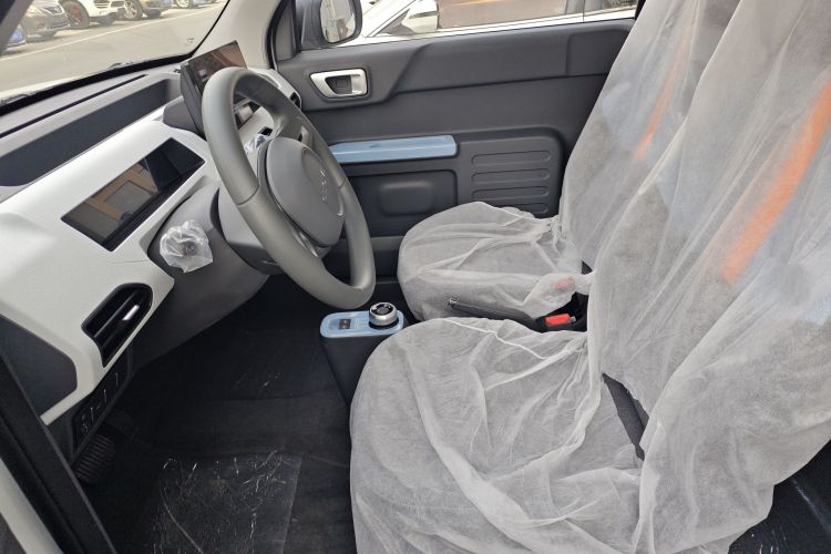 吉利银河 2024款 熊猫mini 200km 耐力熊中控内饰19