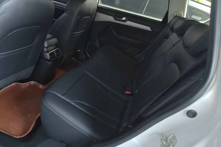 哈弗H6 2021款 运动版 1.5T 自动精英智联型 六边形格栅中控内饰21