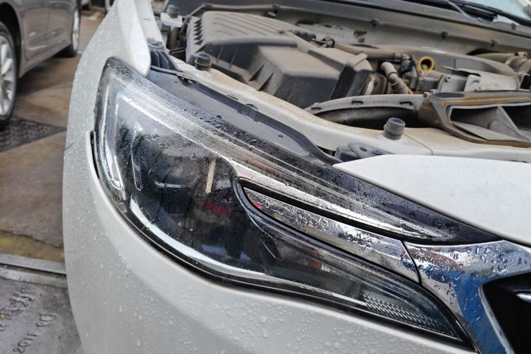 别克 英朗 2019款 18T 自动互联精英型 国VI车身外观8