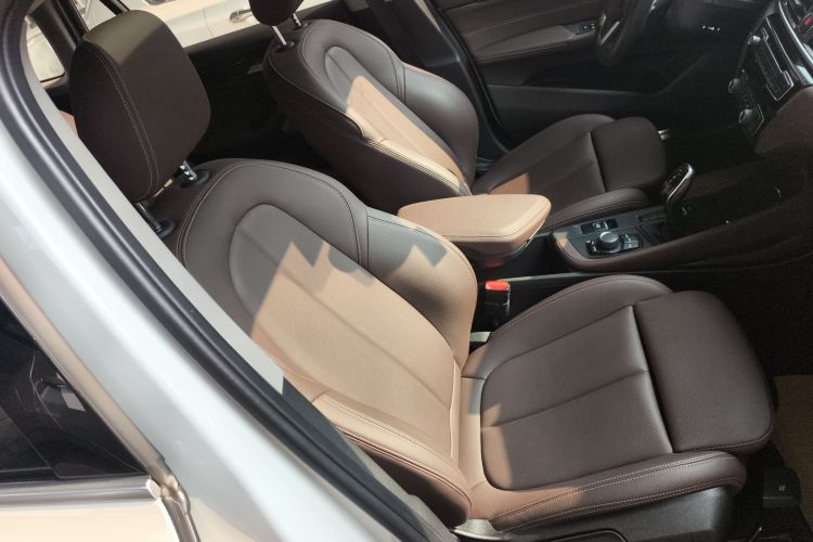 宝马X1 2020款 sDrive20Li 时尚型局部细节41