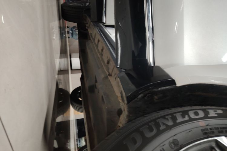 丰田 威飒 2023款 2.0L CVT两驱豪华版局部细节9001