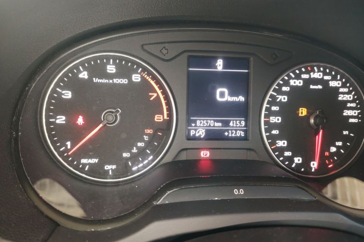 奥迪A3 2019款 Sportback 35 TFSI 时尚型 国V中控内饰14