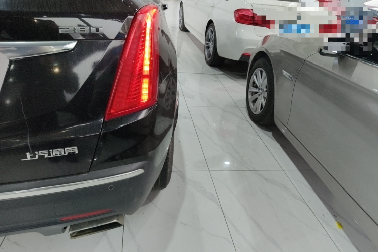 凯迪拉克XT5 2018款 28T 四驱豪华型车身外观6006